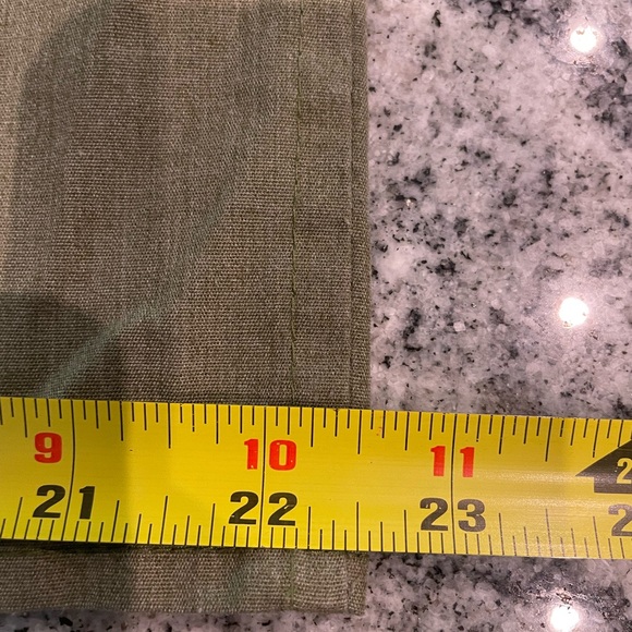 🍀3 FOR $15🍀 | Handmade | Olive | Vest | Zipper Close | 4 Lg Pocket | Gardening - Picture 11 of 16